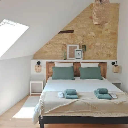 Milharoc, Insolite Avec Milhac