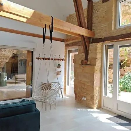 Milharoc, Insolite Avec *