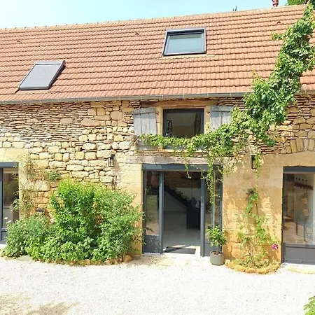 Tatil Evi Milharoc, Insolite Avec Milhac