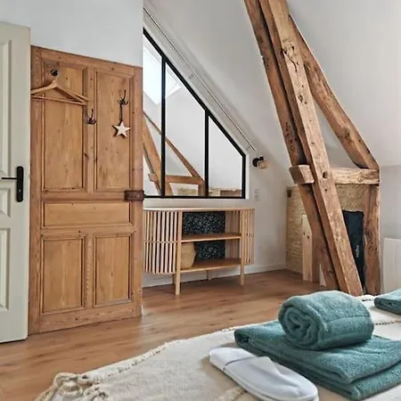 Tatil Evi Milharoc, Insolite Avec Milhac